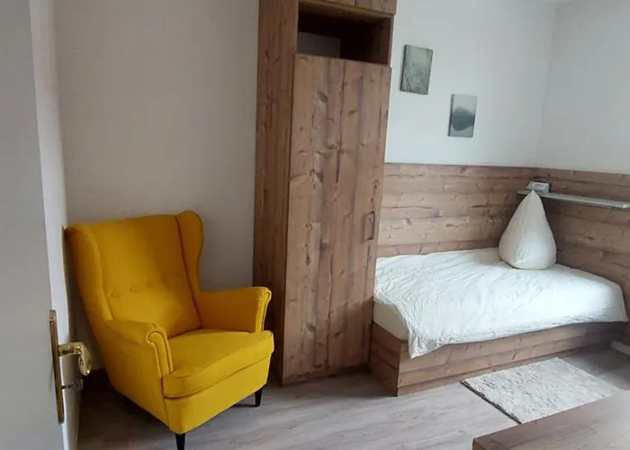 Ferienwohnung Klimatisiert In Stadtfeld West