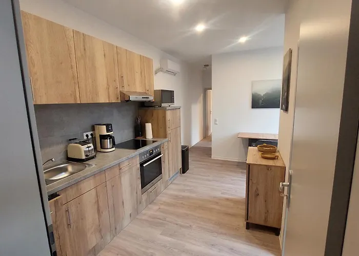 Ferienwohnung Klimatisiert In Stadtfeld West